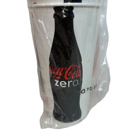 Coca-Cola Coke Zero 21 oz Restaurant Paper Cold Cups Lot of 32 Georgia Pacific - Picture 3 of 6